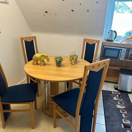Modernesapartment 9 Mit 3 Schlafzimmer In Bochum